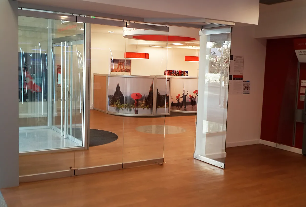 HSBC Suc. Neuquén · imagen 2